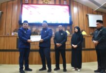 DPRD Maros Terima Ranperda APBD Perubahan, PAD Diproyeksikan Naik Rp24 Miliar