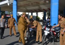 Tembus Medan Ekstrem, Bupati Maros Serahkan 20 Motor Trail untuk Sekolah Terpencil