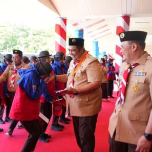 Lepas Peserta Jambore Nasional, Bupati Maros Bagikan Uang Saku Rp 500 Ribu