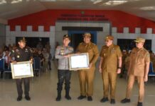 Bantu Pulihkan Piutang Pajak Rp22,6 Miliar, Kejari dan Polres Dapat Penghargaan Dari Pemkab Maros