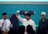 Penutupan Mukhtamar NU ke-35, Prabowo Terima Kartanu Seumur Hidup
