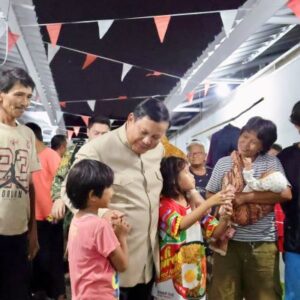 Prabowo Dadakan Sambangi Hunian Senen, Warga: Dulu Di Pinggir Rel, Kini Punya Rumah