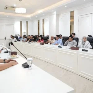 Wali Kota Makassar Perketat Reklame, Bidik Pad Hingga Tata Wajah Kota
