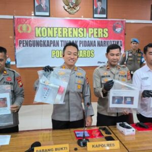 Satnarkoba Polres Maros Ungkap Jaringan Produksi Narkoba Cairan Sinte Dan Vape Skala Rumahan Di Mandai