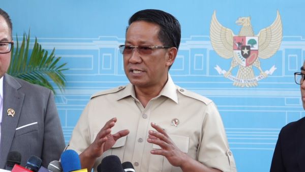 Menteri Hukum
