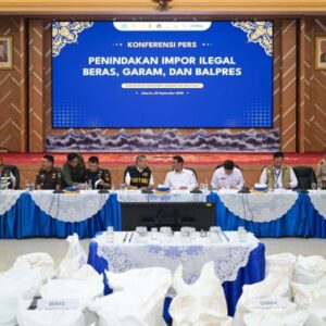 Bea Cukai Temukan 30 Kontainer Beras Dan Garam Diduga Ilegal, Total 833 Ton