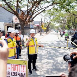 Resmi Beroperasi! Gubernur Sulsel Pastikan Jalan Aroepala Tahan Banting Usai Dibeton 1,8 Km