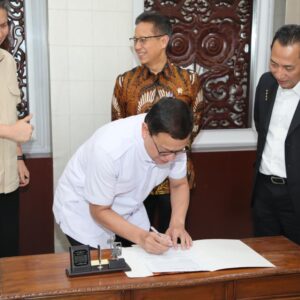 Bpom Beri Diskresi Obat Untuk Koperasi Merah Putih, Taruna Ikrar Tegaskan Syarat Ketat