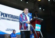 Akhiri Perjalanan Politiknya Bersama Golkar, Appi Resmi Gabung Demokrat
