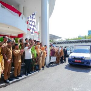 Gubernur Andi Sudirman Lepas 5.000 Boks Bantuan Susu Untuk Warga Sulsel