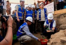 Benteng Somba Opu Direvitalisasi, Fadli Zon dan Andi Sudirman Letakkan Batu Pertama