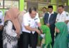 Cegah Stunting, Pemkab Maros Bagikan Susu untuk Anak di 14 Kecamatan